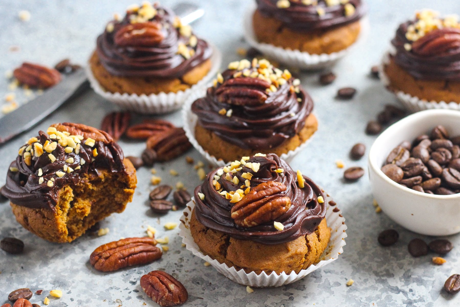 Coffee & Pecan Cupcake