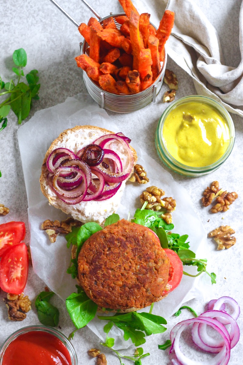 Lentil & Walnut Burgers