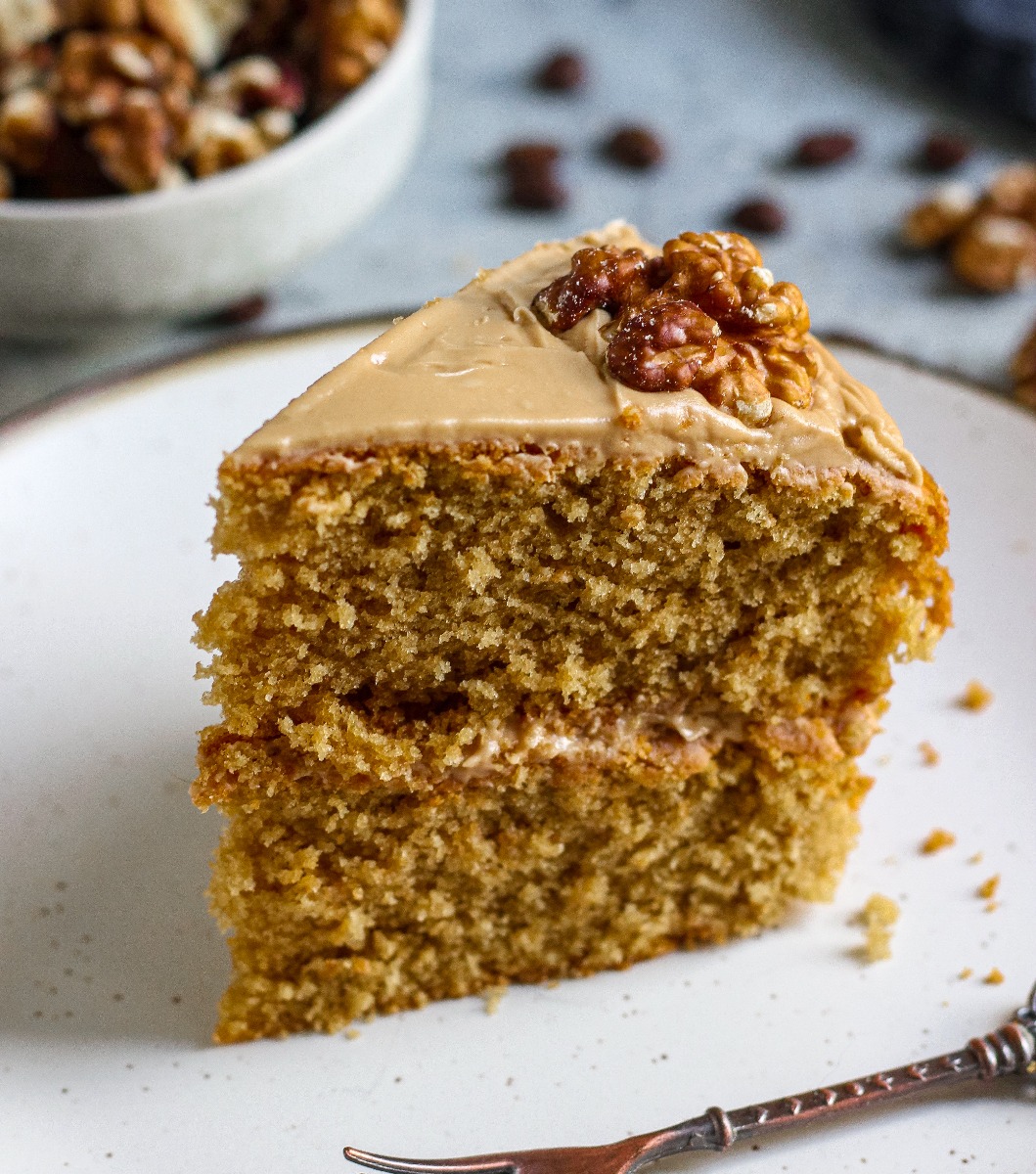 Coffee & Walnut Cake