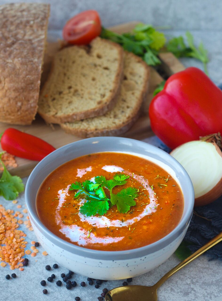 Roasted Red Pepper & Lentil Soup